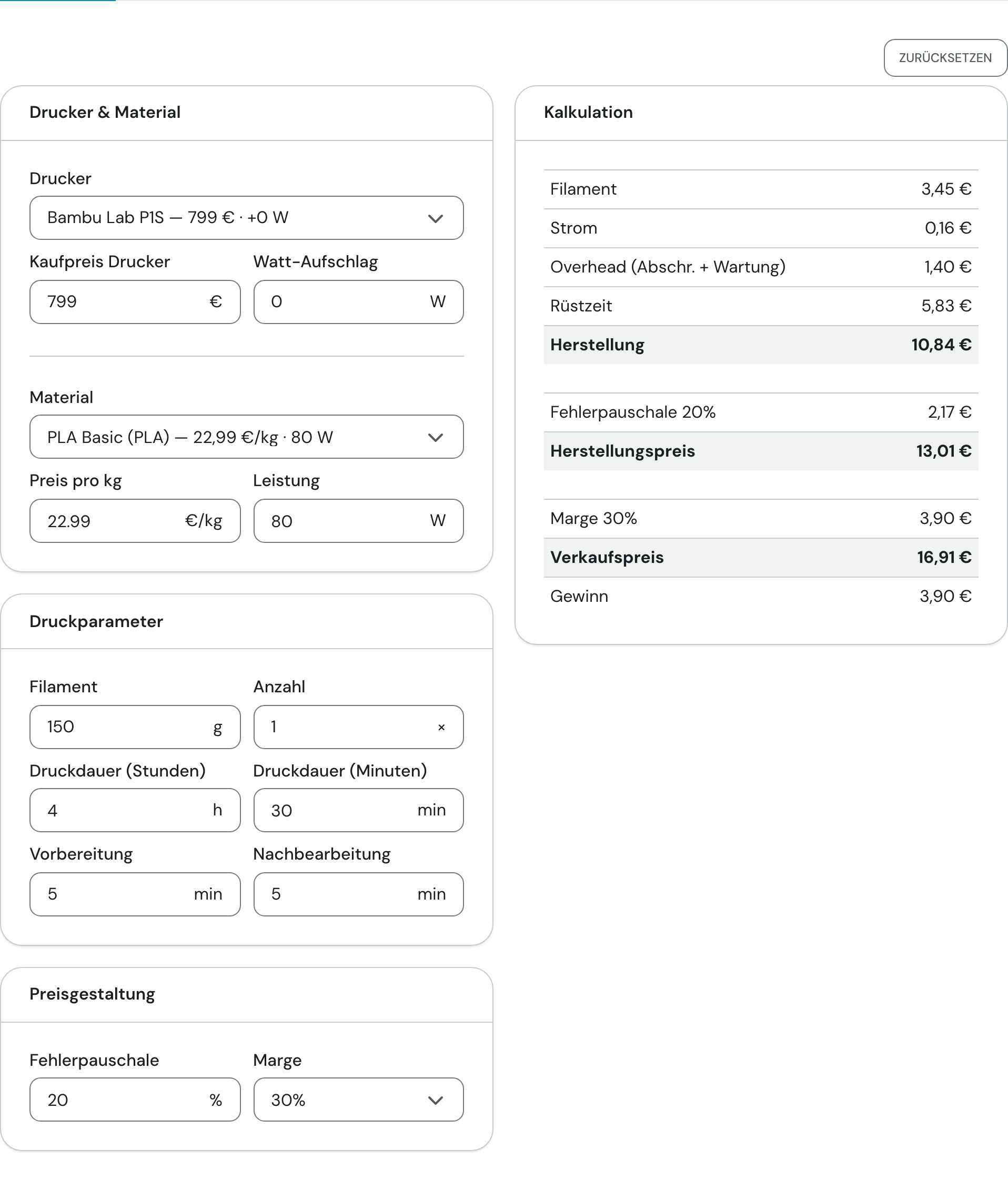 Der FDM-Rechner mit ausgefülltem Beispiel: links Drucker, Material, Druckparameter und Preisgestaltung, rechts die Karte Kalkulation